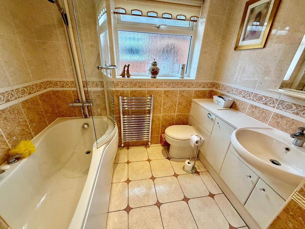 Bathroom/w.c.
