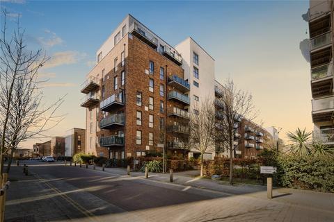 Honour Gardens, Dagenham, RM8