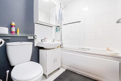 2 bedroom flat for sale, Norton Road, Dagenham, RM10