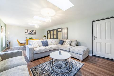 undefined, Alwin Grove, Dinnington, Newcastle Upon Tyne, NE13