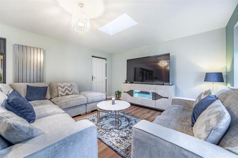 undefined, Alwin Grove, Dinnington, Newcastle Upon Tyne, NE13