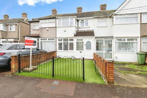 Oval Road South, Dagenham, RM10