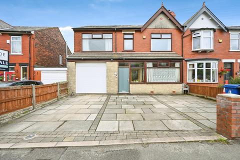 4 bedroom semi-detached house for sale, Winstanley Road, Billinge, Wigan, Greater Manchester, WN5