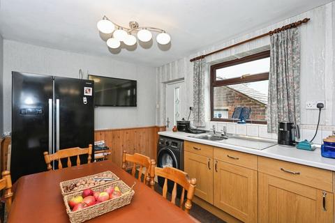 4 bedroom semi-detached house for sale, Winstanley Road, Billinge, Wigan, Greater Manchester, WN5