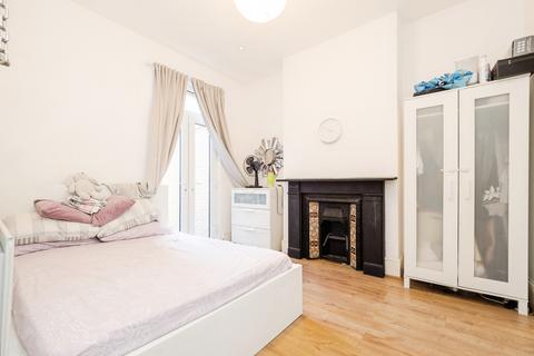 undefined, Byron Avenue, Manor Park, London, E12