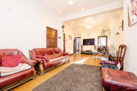3 bedroom terraced house for sale, Ashley Road, Forest Gate, London, E7