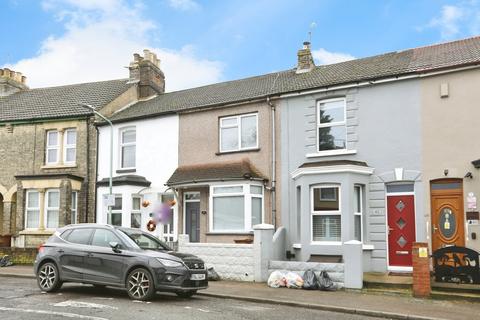 3 bedroom terraced house for sale, Seaview Road, Gillingham ME7