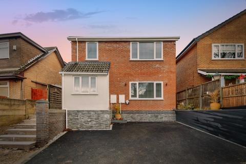 3 bedroom detached house for sale, Hawthorn Road, Sutton Leach, St. Helens, Merseyside, WA9