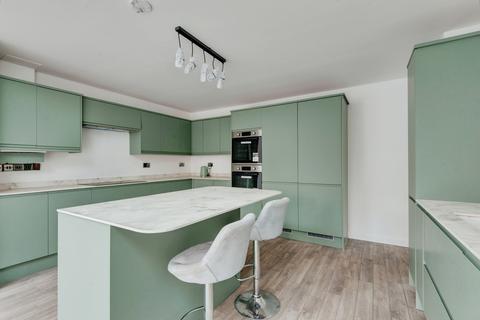 3 bedroom detached house for sale, Hawthorn Road, Sutton Leach, St. Helens, Merseyside, WA9