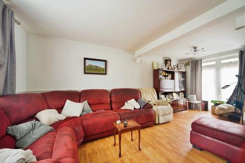 3 bedroom semi-detached house for sale, Park Avenue, East Ham, London, E6