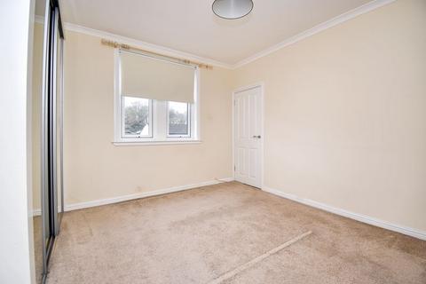 2 bedroom flat to rent, Manse Road, Kilsyth