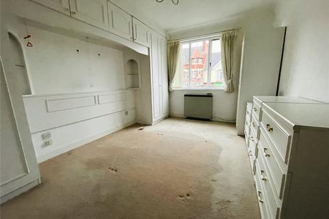 2 bedroom flat for sale, Woodlands Road, Lytham St. Annes, Lancashire, FY8
