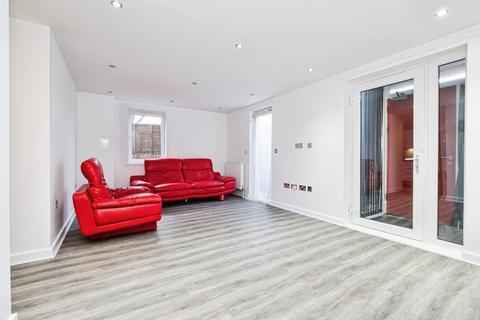Walton Road, Manor Park, London, E12