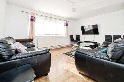 Gladding Road, Manor Park, London, E12