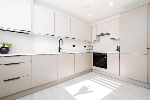 3 bedroom end of terrace house for sale, Boss Close, HORNCHURCH, Essex, RM12