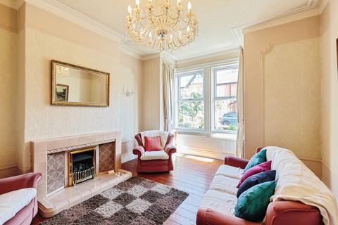 5 bedroom terraced house for sale, Kensington Road, Lytham St. Annes, Lancashire, FY8