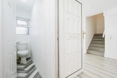 undefined, Dove Walk, Hornchurch, RM12