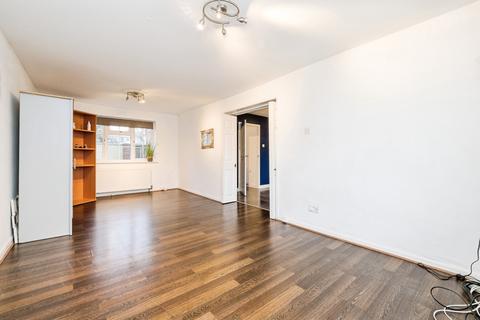 4 bedroom end of terrace house for sale, Browne Close, Romford, RM5