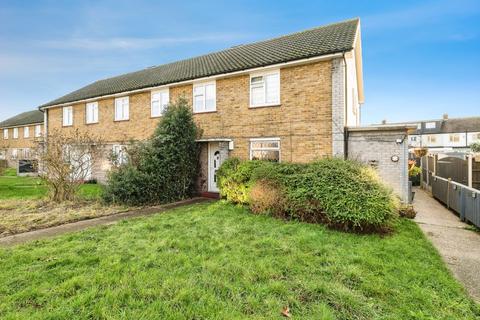 Fyfield Road, Rainham, RM13