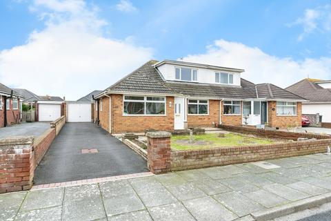 3 bedroom bungalow for sale, Kilgrimol Gardens, Lytham St. Annes, Lancashire, FY8