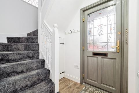 3 bedroom semi-detached house for sale, Eyhurst Avenue, Hornchurch, RM12
