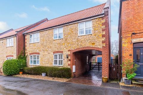 4 bedroom link detached house for sale, Far Lane, Lincoln LN5