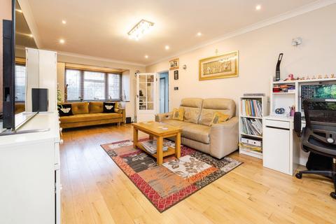 4 bedroom semi-detached house for sale, Diban Avenue, HORNCHURCH, Essex, RM12