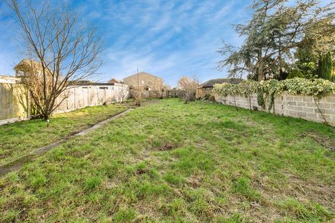undefined, Farm Road, Rainham, RM13