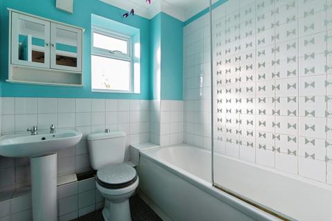 undefined, Charleston Avenue, Basildon, Essex, SS13