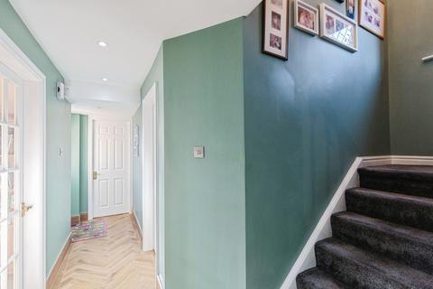 4 bedroom detached house for sale, Fallowfield Close, Wesham, Preston, Lancashire, PR4
