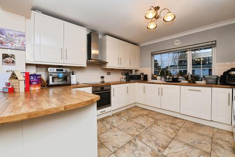 undefined, Windsor Road, Basildon, Essex, SS13
