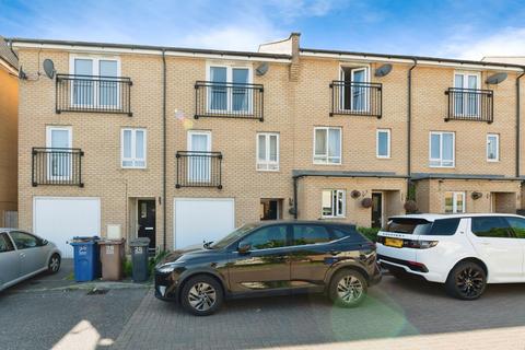 4 bedroom townhouse for sale, Schoolfield Way, Grays, Essex, RM20