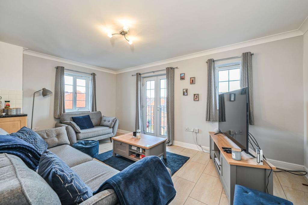 Open-Plan Living Room/Kitchen