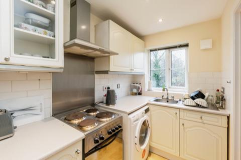 2 bedroom flat for sale, Riverside Close, Warrington, Cheshire, WA1