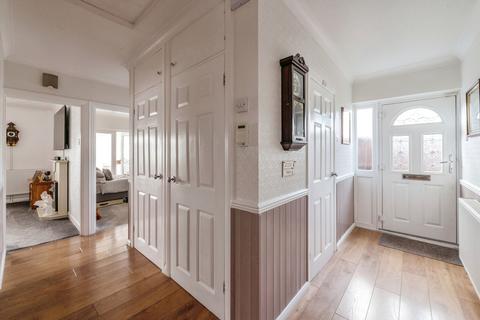 undefined, Essex Gardens, Linford, Stanford-le-Hope, Essex, SS17