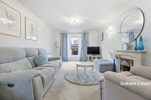 undefined, Victoria Road, Buckhurst Hill, IG9