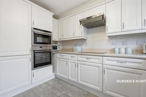 undefined, Victoria Road, Buckhurst Hill, IG9
