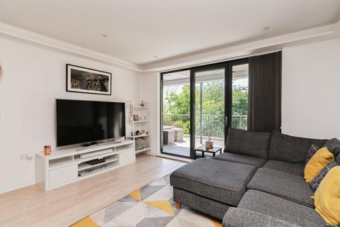 2 bedroom flat for sale, Argent Street, Grays, Essex, RM17