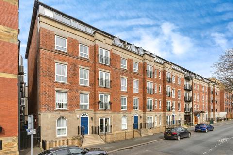 Flat - Knightsbridge Court, Palmyra Square North, Warrington, Cheshire, WA1