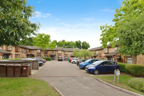 1 bedroom flat for sale, Palmers Drive, Grays, Essex, RM17
