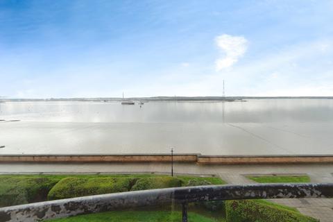 2 bedroom flat for sale, Coal Court, Grays, Essex, RM17