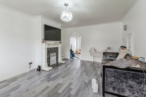 3 bedroom terraced house for sale, Byron Gardens, Tilbury, Essex, RM18