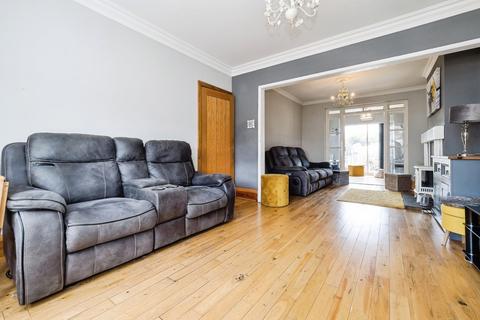 4 bedroom semi-detached house for sale, Albany Road, Hornchurch, RM12