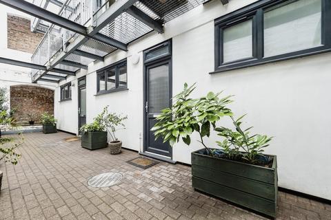 2 bedroom terraced house for sale, Steele Road, London, E11