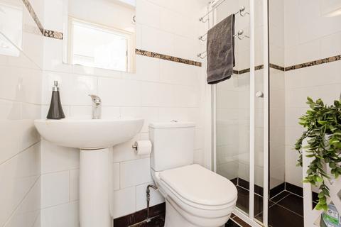 undefined, Fairlop Road, London, E11
