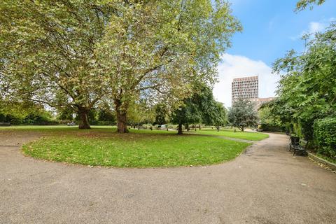 undefined, Buckingham Road, London, E10