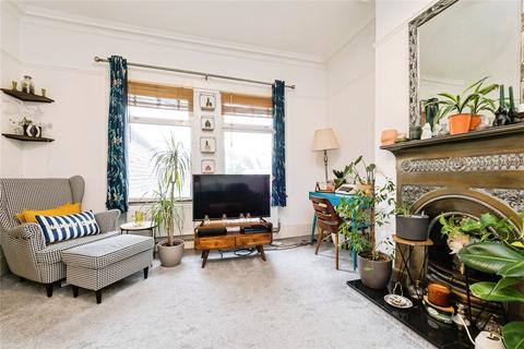 1 bedroom flat for sale, Selsdon Road, London, E11