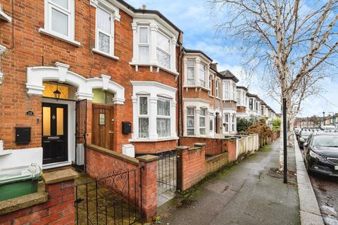 undefined, Knotts Green Road, London, E10