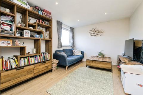 2 bedroom flat for sale, Belgrave Road, LONDON, London, E11