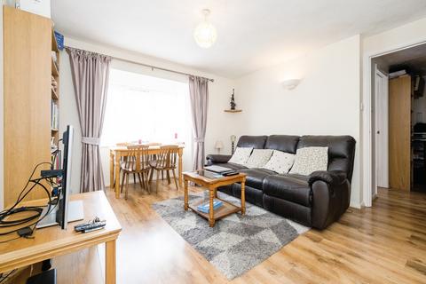 undefined, Talus Close, PURFLEET-ON-THAMES, Essex, RM19